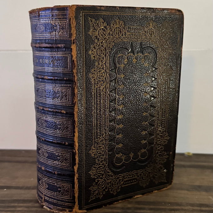 Antique Holy Bible – Eyre & Spottiswoode, London (Victorian Era, Mid-1800s)